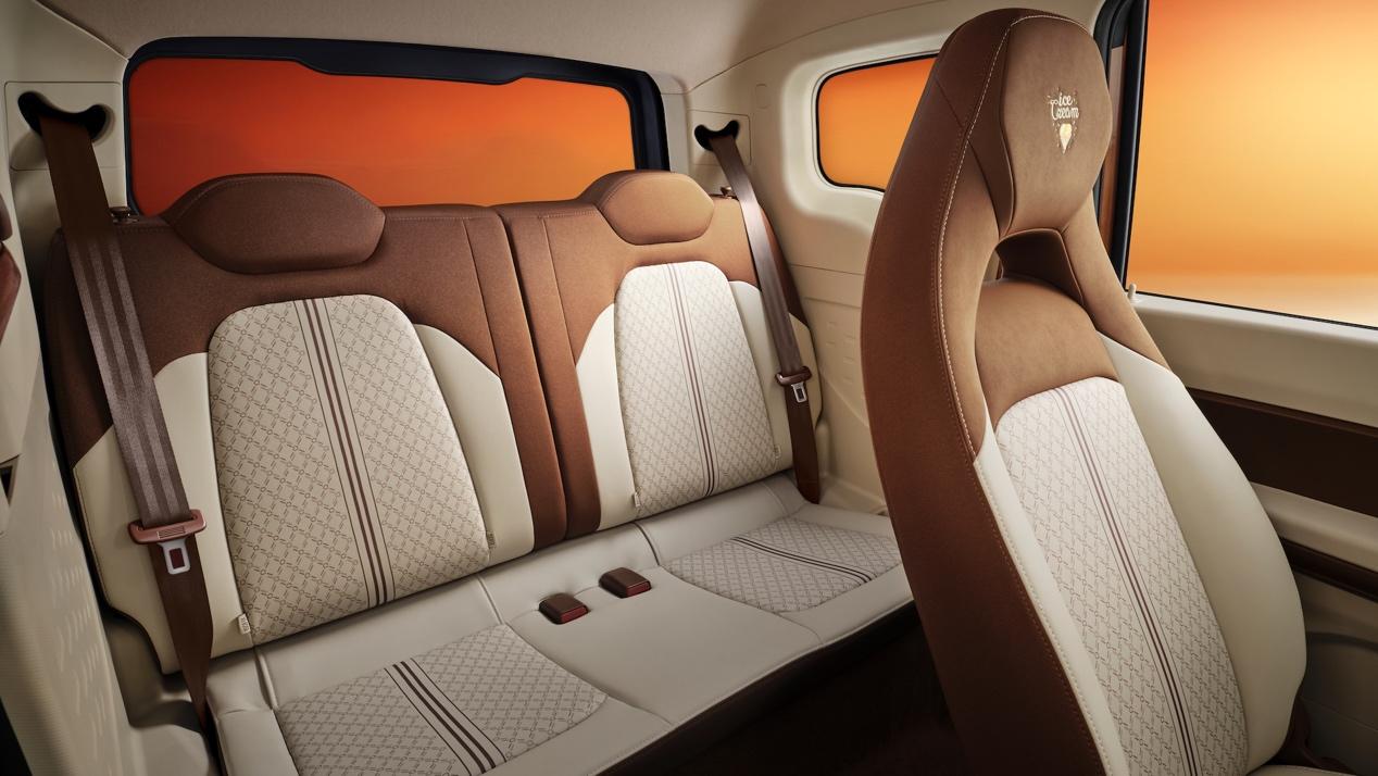 26款全新奇瑞冰淇淋上市34万元起买『高定小车』(图3) 26款全新奇瑞冰淇淋上市34万元起买『高定小车』(图3)