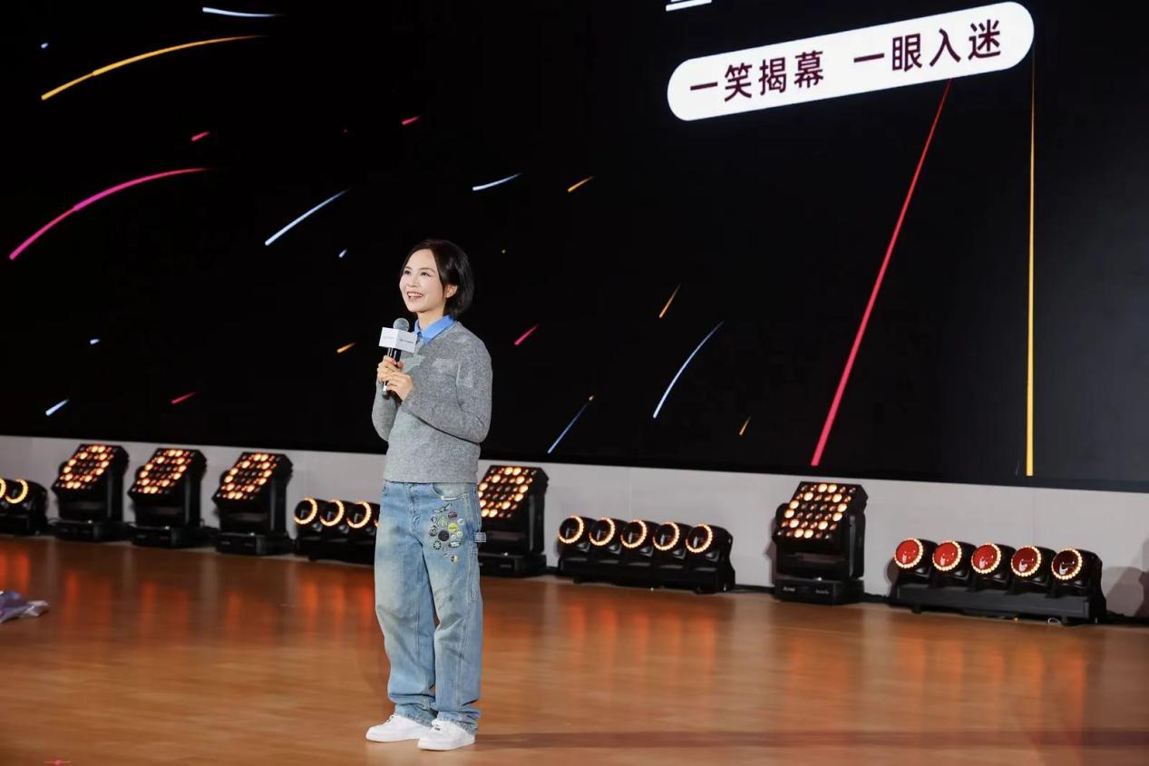 26款全新奇瑞冰淇淋上市34万元起买『高定小车』(图4) 26款全新奇瑞冰淇淋上市34万元起买『高定小车』(图4)